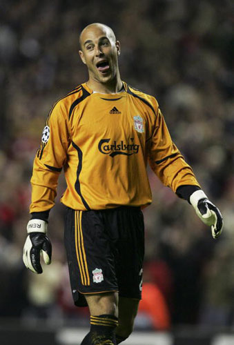 远藤航：世界杯的目标当然是夺冠；我很珍视与孩子相处的时光（远藤航：世界杯剑指冠军，也珍惜与孩子的陪伴时光）