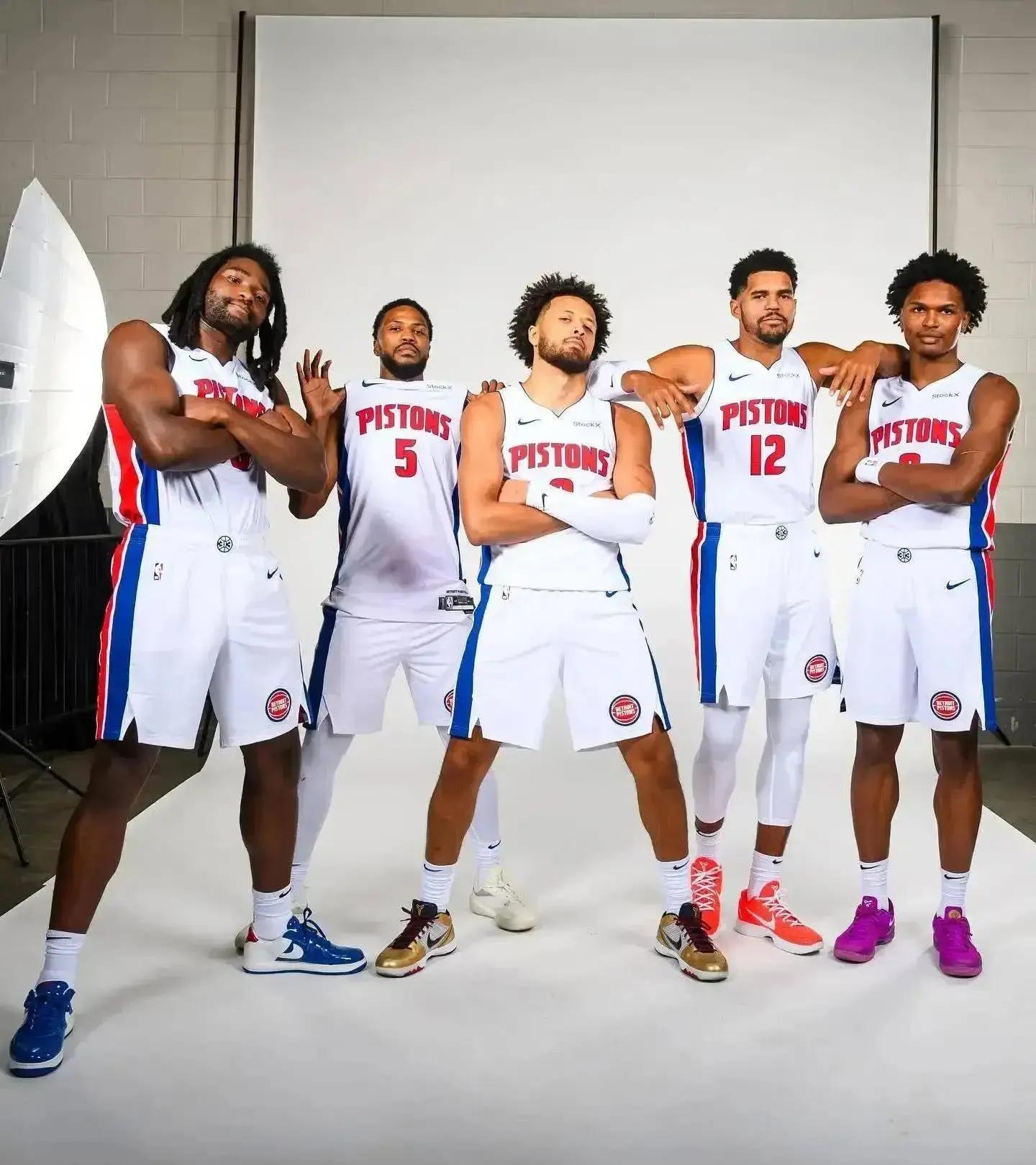 邓卓翔：完成保级任务就是最实在的，我们这个团队已倾尽所有（邓卓翔：保级是最现实的目标，全队已倾尽所有）