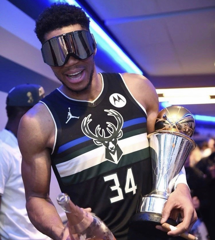 巴林U17vs中国U17：邝兆镭、万项首发，周雨诺、何思凡出战（中国U17对阵巴林U17：邝兆镭、万项首发，周雨诺、何思凡亮相）