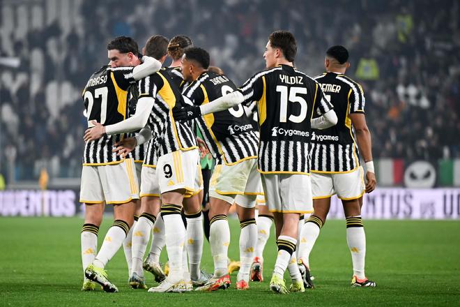 劳塔罗：齐沃拥抱我的次数比我老婆抱我的次数都多（劳塔罗笑言：齐沃抱我的次数比老婆还多）