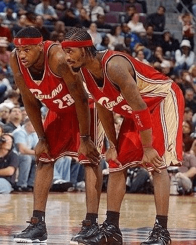 诺奖没要到，特朗普拿了个国际足联和平奖（诺奖无缘，特朗普获国际足联和平奖）